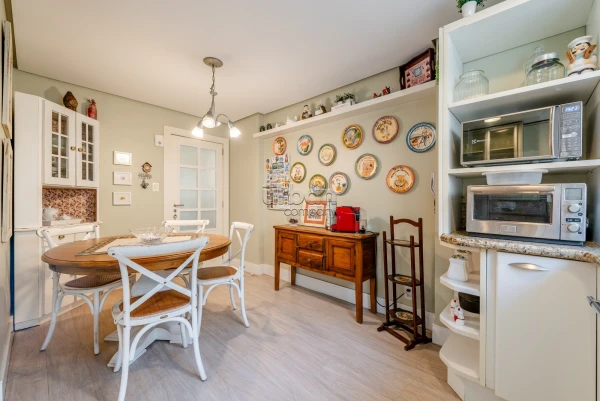 Mont Serrat