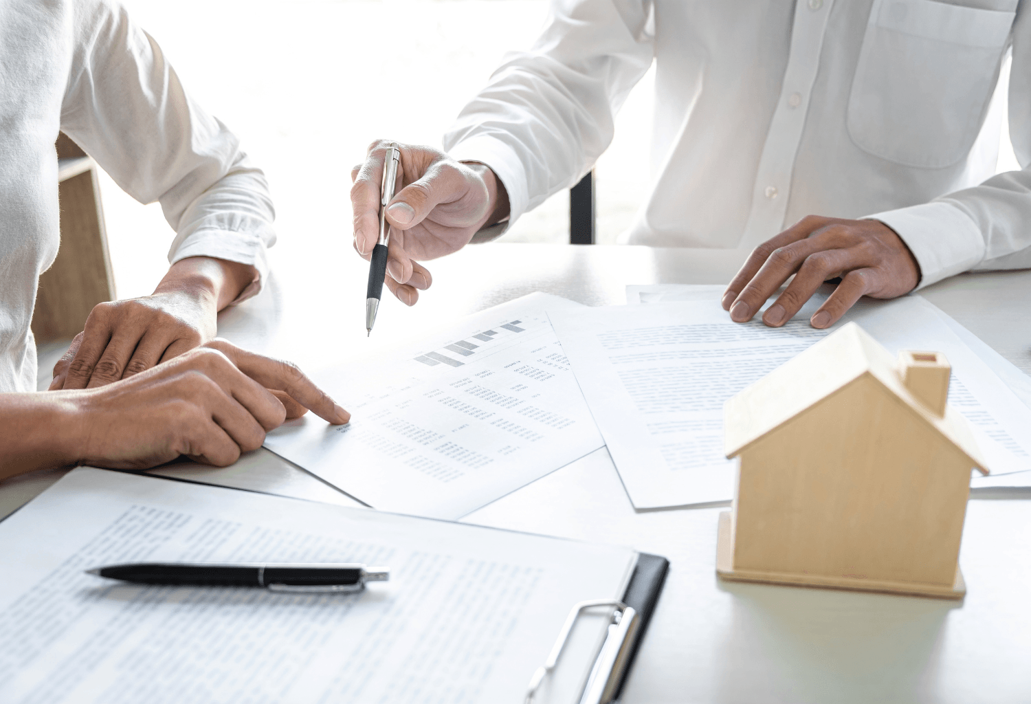 Imagem do post: Tudo sobre investimento imobiliário: respondemos as principais perguntas!